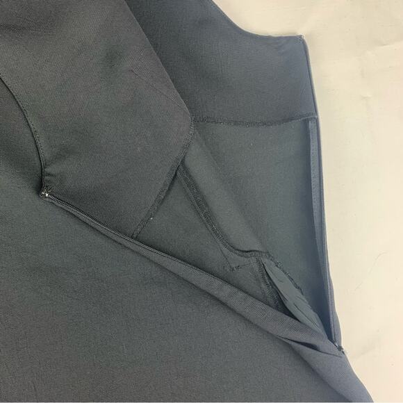 Babaton size 10 medium Black Sheath textured Dress V-Neck business casual - Picture 6 of 12